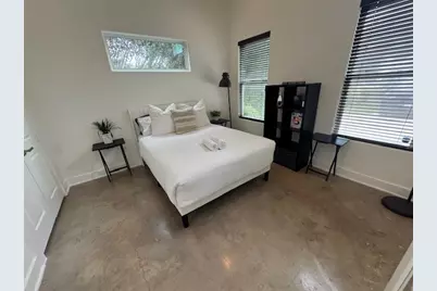 510 Krebs Lane, Austin, TX 78704 - Photo 11