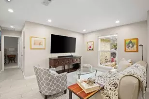 11915 Wander Ln, Austin, TX 78750 - Photo 9