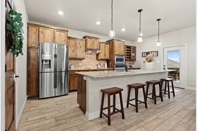 161 Greg Lane, Jarrell, TX 76537 - Photo 9