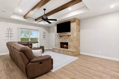 161 Greg Lane, Jarrell, TX 76537 - Photo 7