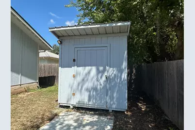 6401 Sandshof Drive, Austin, TX 78724 - Photo 25