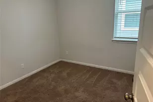 118 Two Bits Ln, Elgin, TX 78621 - Photo 11