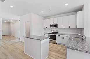 316 Lt Rusty Dr, Jarrell, TX 76537 - Photo 5