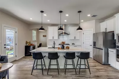 213 Sugar Cane Road, Buda, TX 78610 - Photo 11