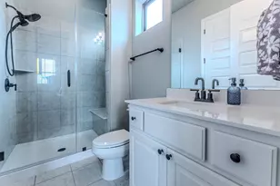 112 Hollytree Ct, Georgetown, TX 78628 - Photo 21