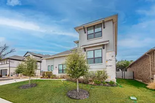 112 Hollytree Ct, Georgetown, TX 78628 - Photo 7