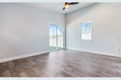 1130 Spur Street #A, Austin, TX 78721 - Photo 11