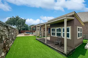 201 Arrezo Ln, Georgetown, TX 78628 - Photo 23