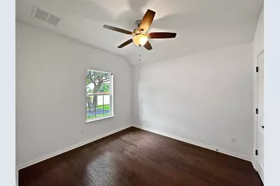 201 Arrezo Lane, Georgetown, TX 78628 - Photo 17