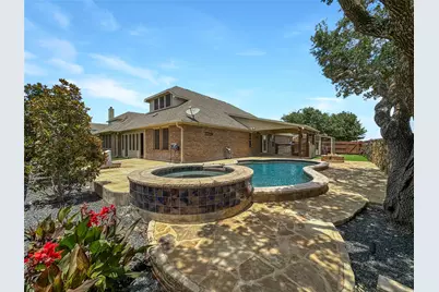 201 Arrezo Lane, Georgetown, TX 78628 - Photo 3