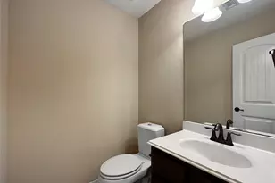 201 Arrezo Ln, Georgetown, TX 78628 - Photo 29