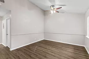 1302 Parker Ln, Austin, TX 78741 - Photo 15
