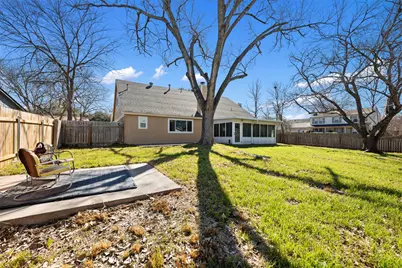 1408 Doonesbury Drive, Austin, TX 78758 - Photo 9