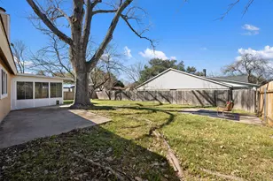 1408 Doonesbury Dr, Austin, TX 78758 - Photo 33