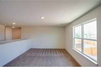 1004 Riverdale Cove, Jarrell, TX 76537 - Photo 9