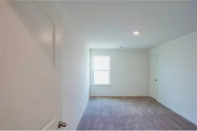 1004 Riverdale Cove, Jarrell, TX 76537 - Photo 13