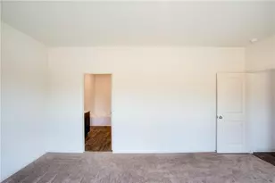 1004 Riverdale Cove, Jarrell, TX 76537 - Photo 7