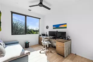 30 Chalmers Ave, Austin, TX 78702 - Photo 29