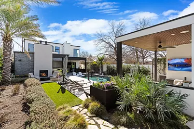 30 Chalmers Avenue, Austin, TX 78702 - Photo 37