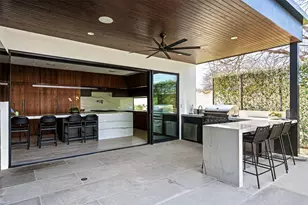 30 Chalmers Ave, Austin, TX 78702 - Photo 33