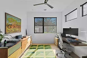 30 Chalmers Ave, Austin, TX 78702 - Photo 25