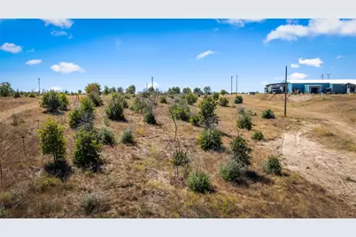 1040 State Highway 71 E, Bastrop, TX 78602 - Photo 11