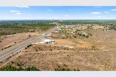 1040 State Highway 71 E, Bastrop, TX 78602 - Photo 9