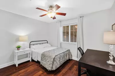 7601 Dallas Drive, Austin, TX 78729 - Photo 17