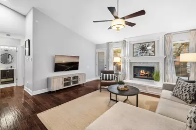 7601 Dallas Drive, Austin, TX 78729 - Photo 9