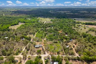 340 Red Hawk Dr, Dale, TX 78616 - Photo 37