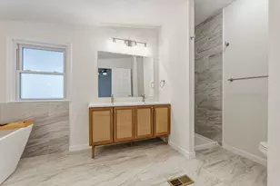 340 Red Hawk Dr, Dale, TX 78616 - Photo 19