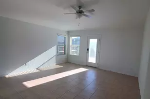 16709 Bridgefarmer Blvd, Pflugerville, TX 78660 - Photo 5