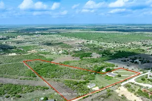 230 Sunkist Dr, Lockhart, TX 78644 - Photo 23