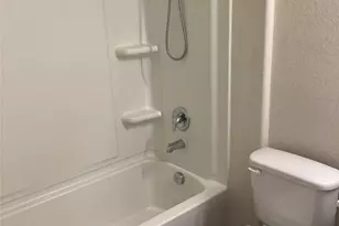 137 Onna St, Taylor, TX 76574 - Photo 11