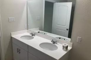 137 Onna St, Taylor, TX 76574 - Photo 7