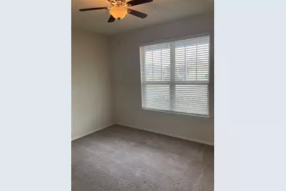 137 Onna Street, Taylor, TX 76574 - Photo 9