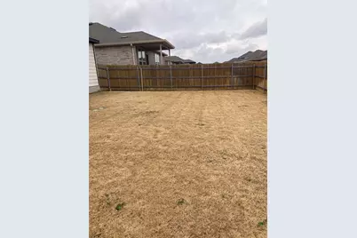 137 Onna Street, Taylor, TX 76574 - Photo 13