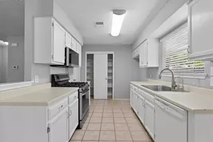 913 Dover Pass, Cedar Park, TX 78613 - Photo 9