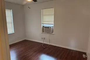 4704 Red River St, Austin, TX 78751 - Photo 11