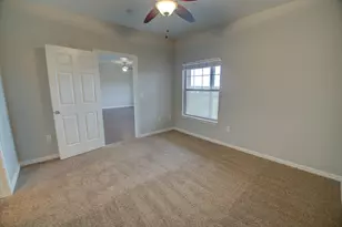 2320 Gracy Farms Ln, Austin, TX 78758 - Photo 23