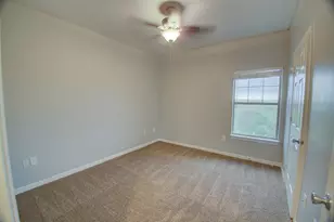 2320 Gracy Farms Ln, Austin, TX 78758 - Photo 19