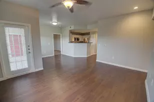 2320 Gracy Farms Ln, Austin, TX 78758 - Photo 7