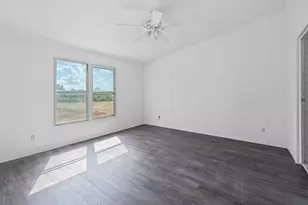 1177 County Road 402, Flatonia, TX 78941 - Photo 5