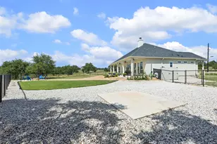 109 Serapia Garza, Blanco, TX 78606 - Photo 27