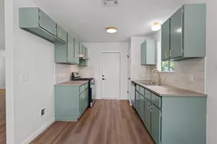 10510 School House Ln, Austin, TX 78750 - Photo 9