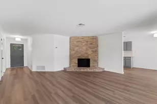 10510 School House Ln, Austin, TX 78750 - Photo 3