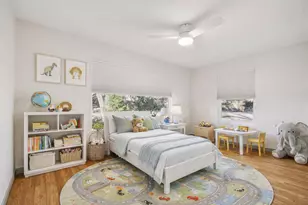 809 E 38th St, Austin, TX 78705 - Photo 11