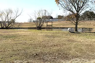 2035 Borchert Loop, Lockhart, TX 78644 - Photo 21