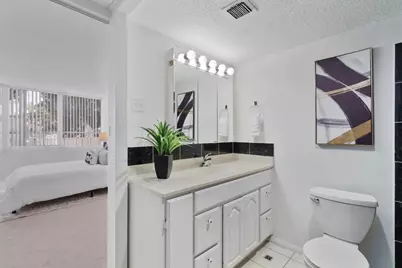 1800 Lavaca Street #A108, Austin, TX 78701 - Photo 17