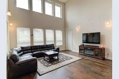 15621 Cabrillo Way, Bee Cave, TX 78738 - Photo 9